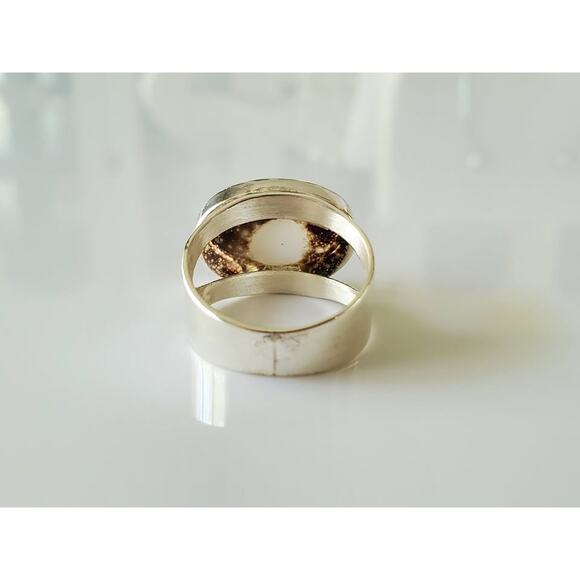 Sterling Silver East West Ruby Ring - Picture 4 of 6